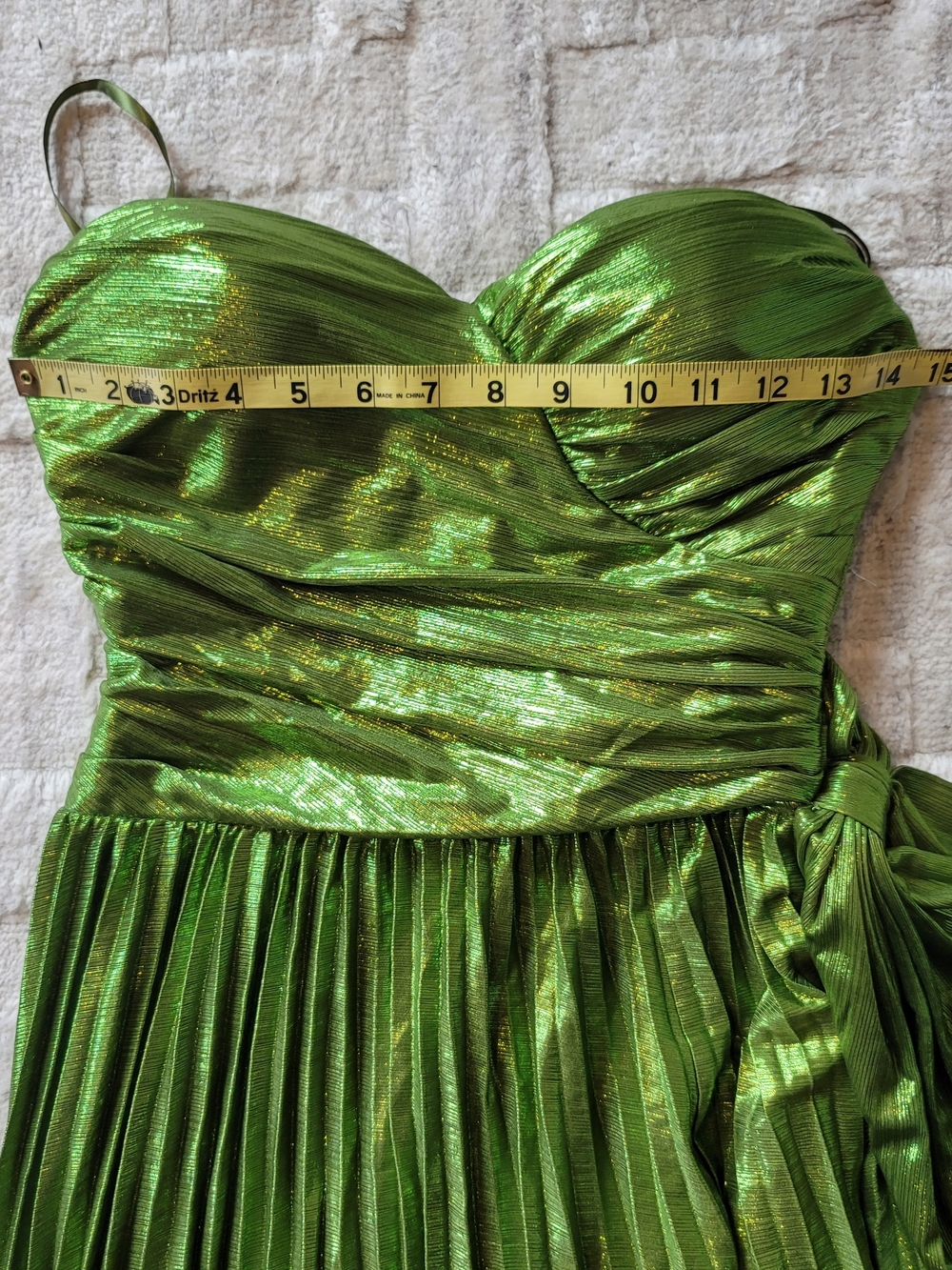 NWOT FAEREISTY Metallic Green Ruched Bodice Pleated Hem Formal Dress Size XS - Picture 9 of 12